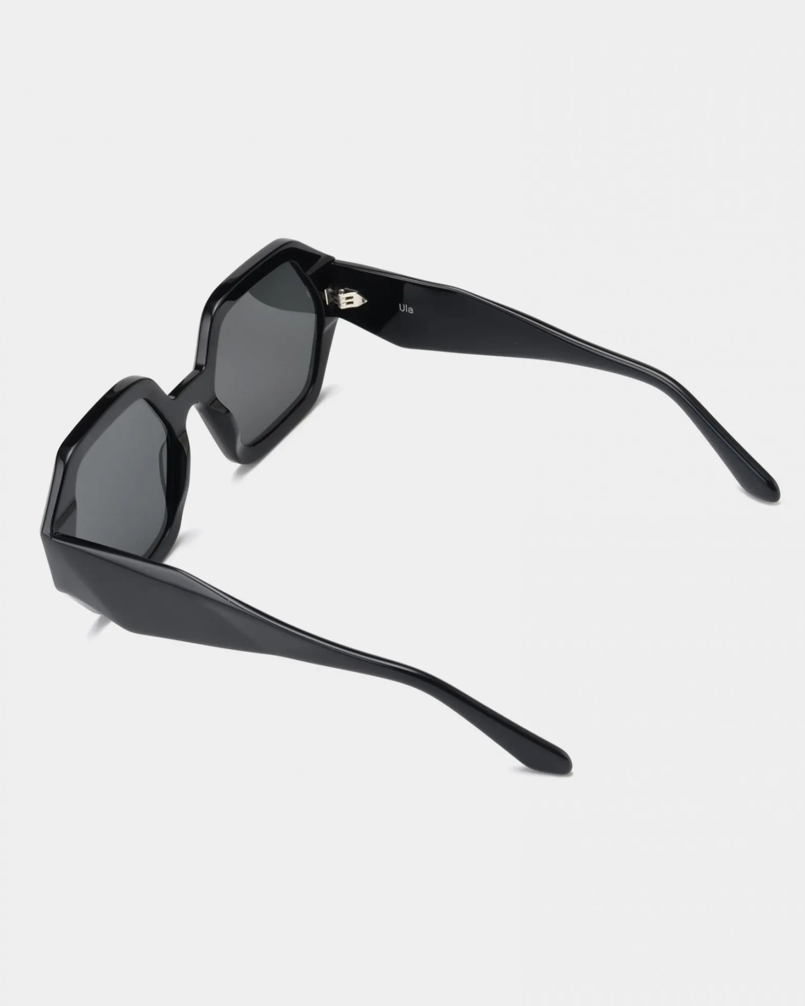 Ula Sunglasses | Black^STIEGLITZ Fashion